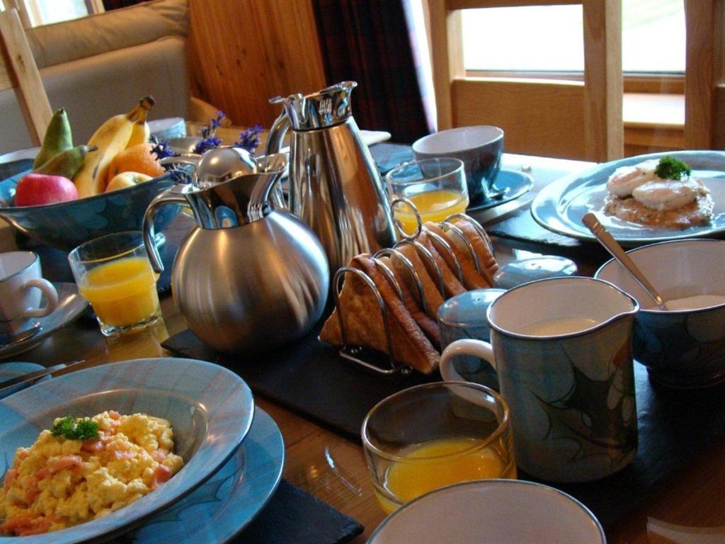 Binnilidh Mhor B&B Glenmoriston エクステリア 写真