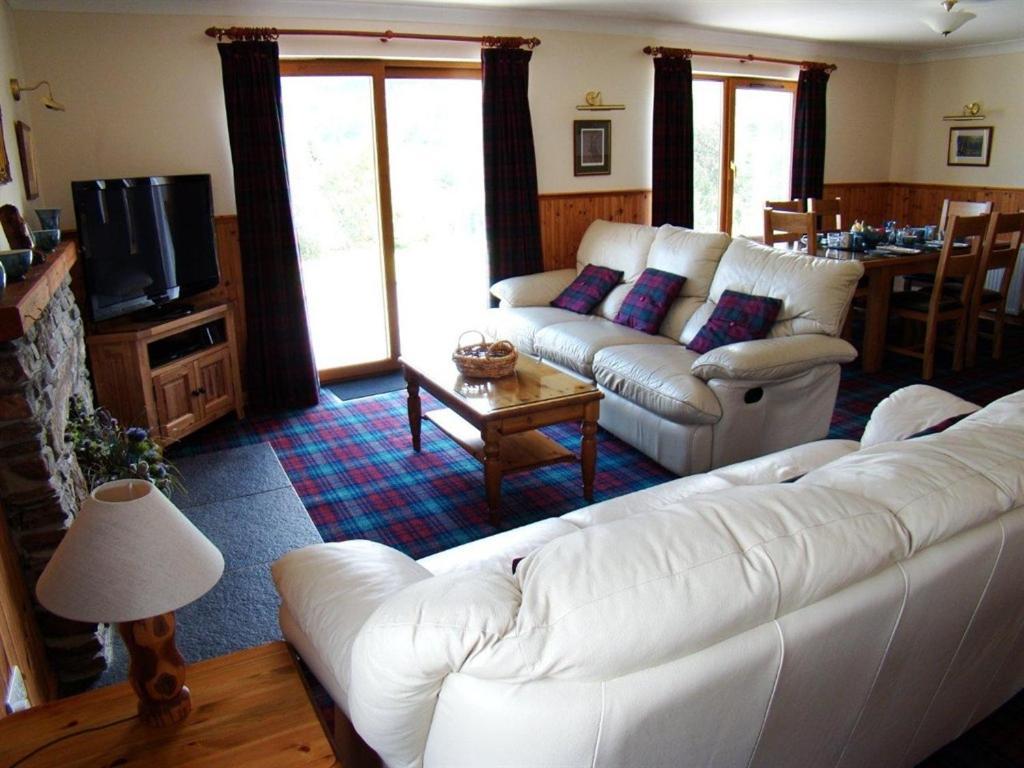 Binnilidh Mhor B&B Glenmoriston エクステリア 写真